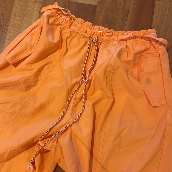NEW Urban Outfitters | UO Waylan Nylon Jogger Pant Neon Orange Parachute Pants - Picture 7 of 9